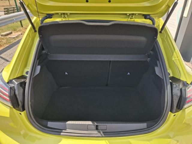 Peugeot 208 image 2