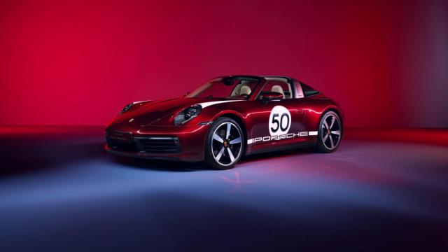 Porsche 911 image 4