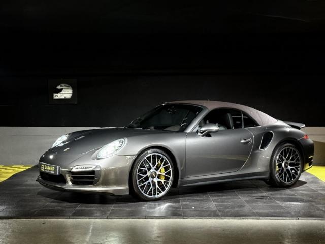 Porsche 911 image 8