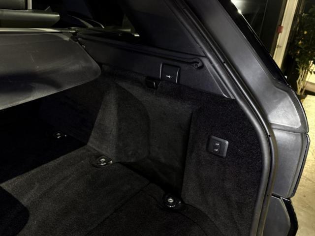 Land Rover Range Rover Sport image 3