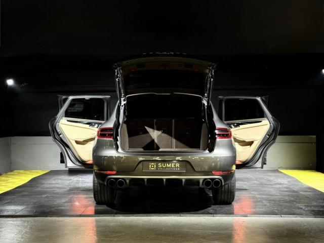 Porsche Macan image 8