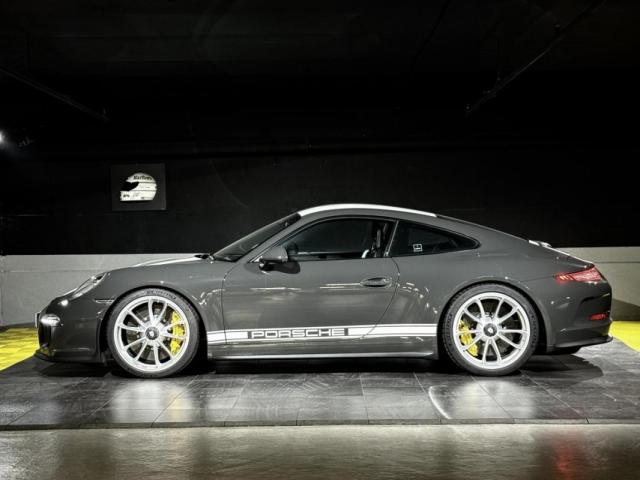 Porsche 911 image 8