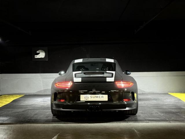 Porsche 911 image 3