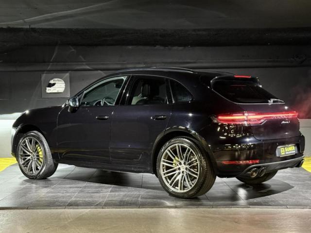 Porsche Macan image 9