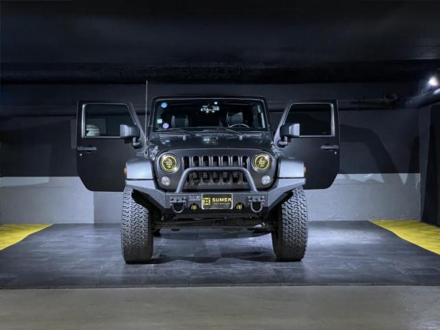 Jeep Wrangler image 9