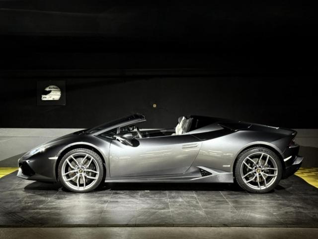 Lamborghini Huracán image 7