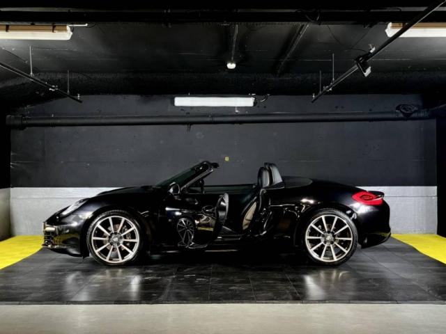 Porsche Boxster image 5