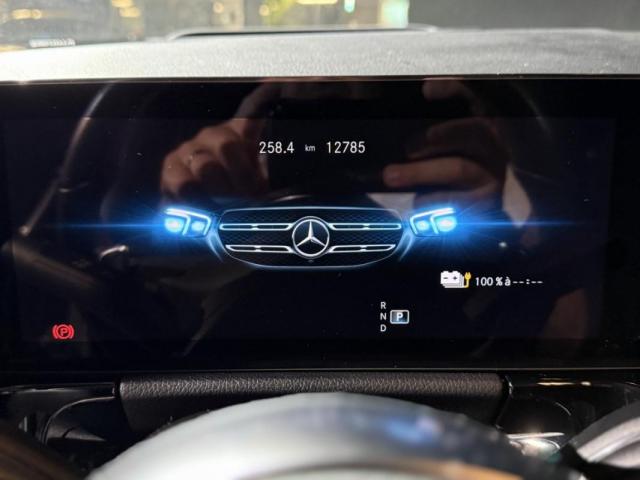 Mercedes Benz Gla image 1