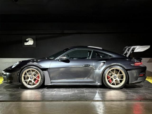 Porsche 911 image 9
