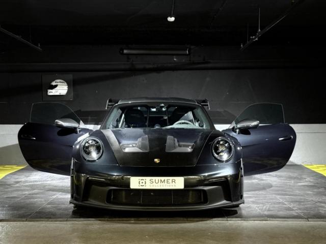 Porsche 911 image 2