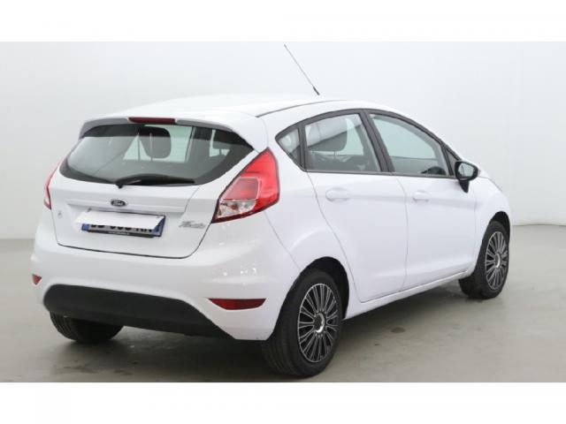 Ford Fiesta image 7