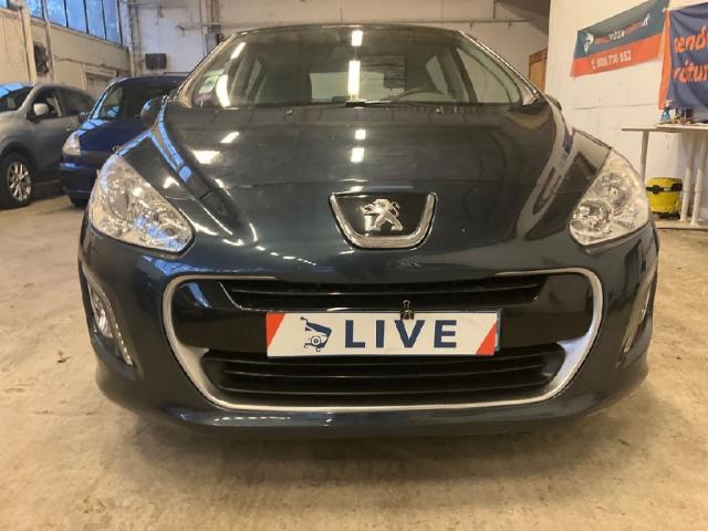 Peugeot 308 image 2