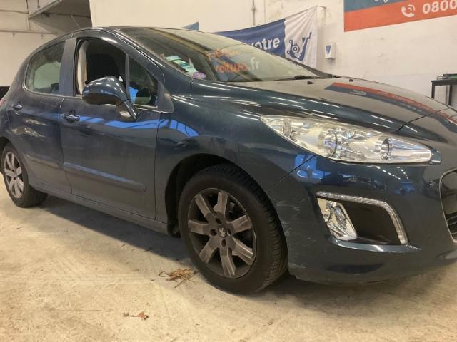 Peugeot 308 image 5