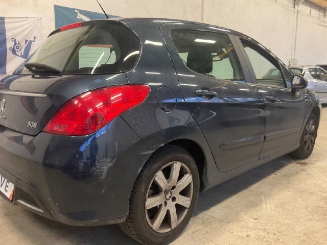 Peugeot 308 image 3