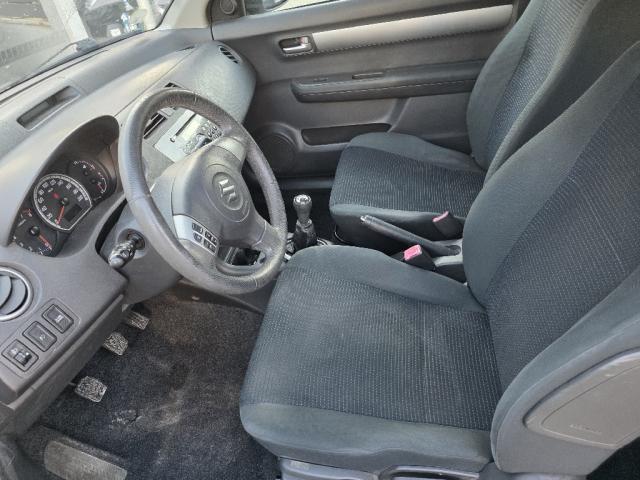 Suzuki Swift image 1
