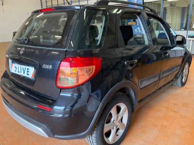 Suzuki Sx4 image 3