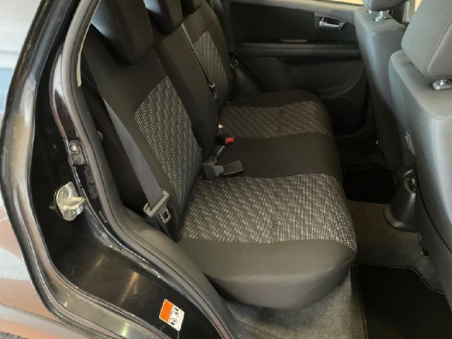 Suzuki Sx4 image 5