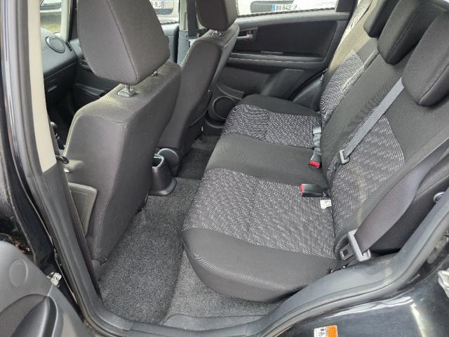 Suzuki Sx4 image 1