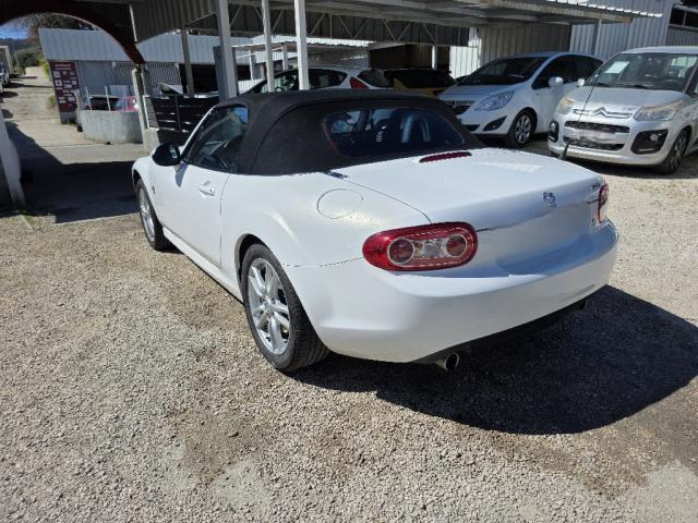 Mazda Mx-5 image 9