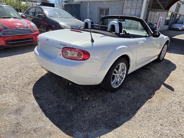 Mazda Mx-5 image 1