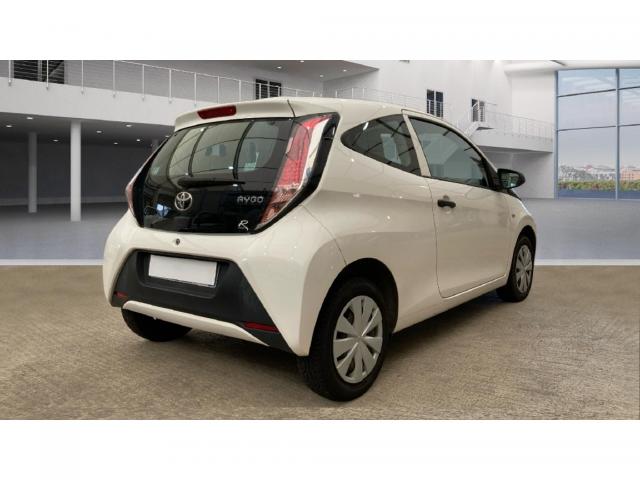 Toyota Aygo image 1