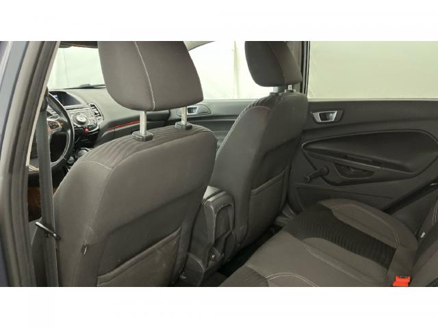 Ford Fiesta image 7