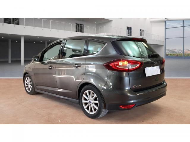 Ford C-Max image 1
