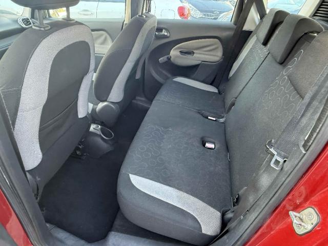 Citroen C3 Picasso image 2