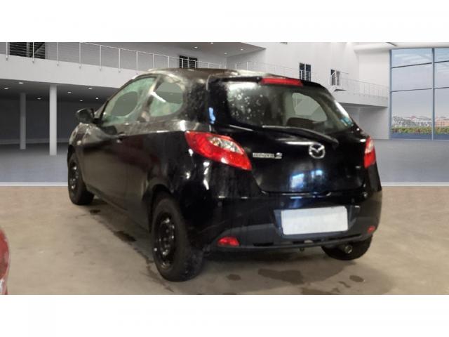Mazda 2 image 4