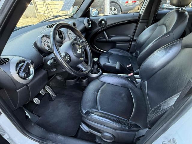 Mini Countryman image 3