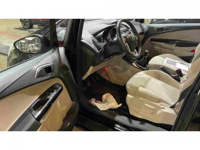 Ford B-Max image 3