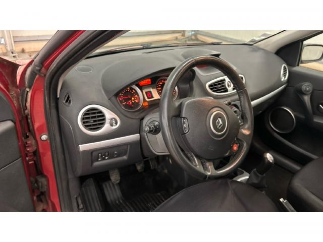 Renault Clio image 1