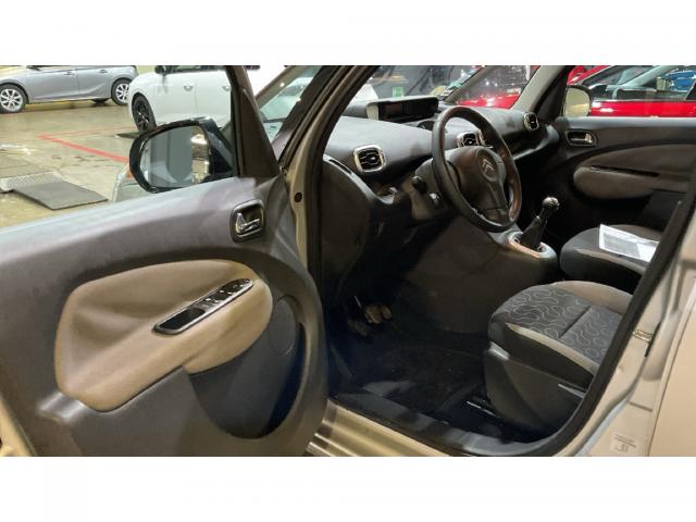 Citroen C3 Picasso image 6