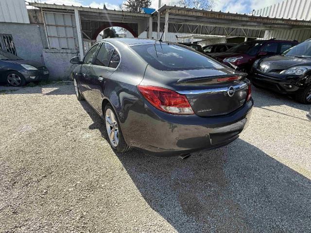 Opel Insignia image 2
