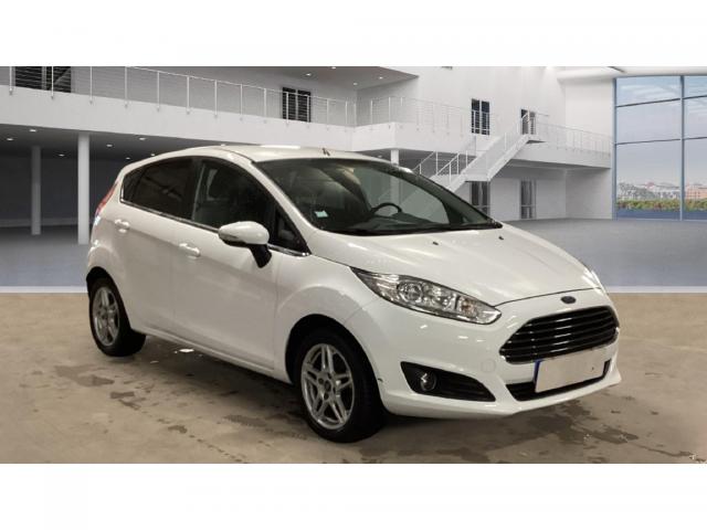 Ford Fiesta image 7