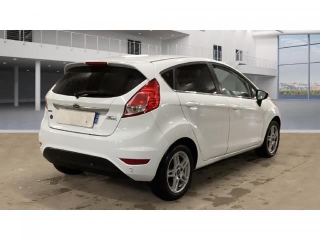 Ford Fiesta image 4