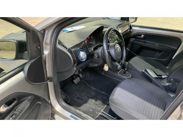 Volkswagen Up! image 3
