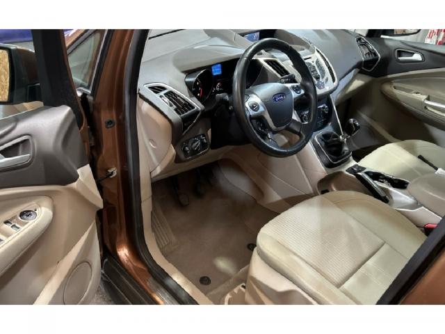 Ford C-Max image 4