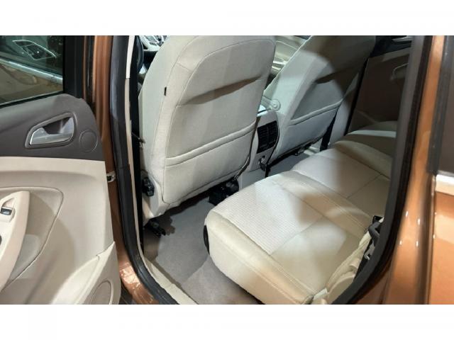 Ford C-Max image 1