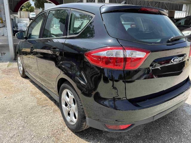 Ford C-Max image 7