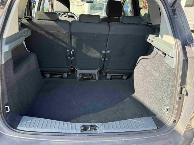 Ford C-Max image 6