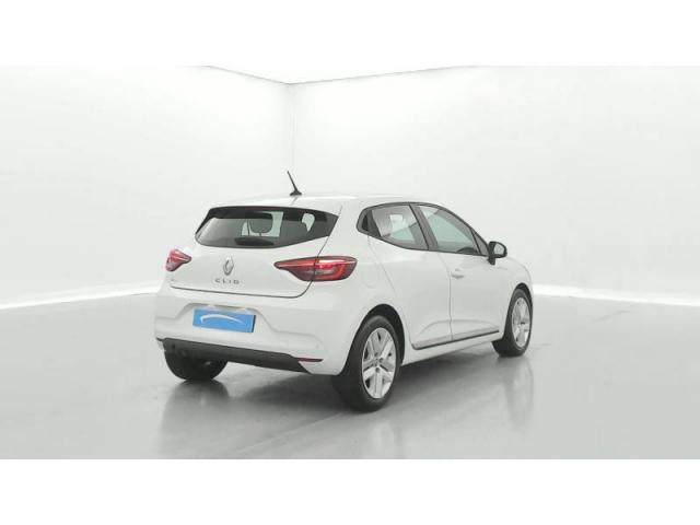 Clio image 3