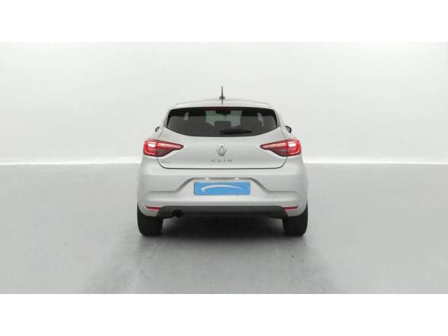 Clio image 8