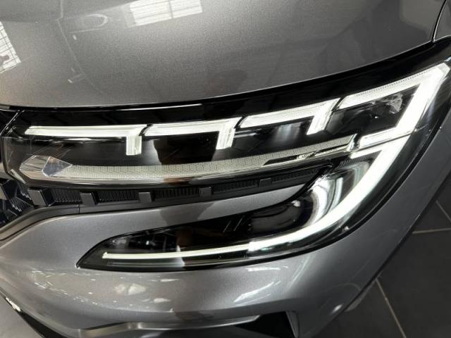 Renault Austral image 9