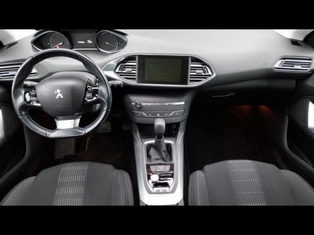 Peugeot 308 image 6