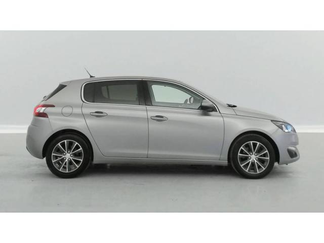 Peugeot 308 image 4