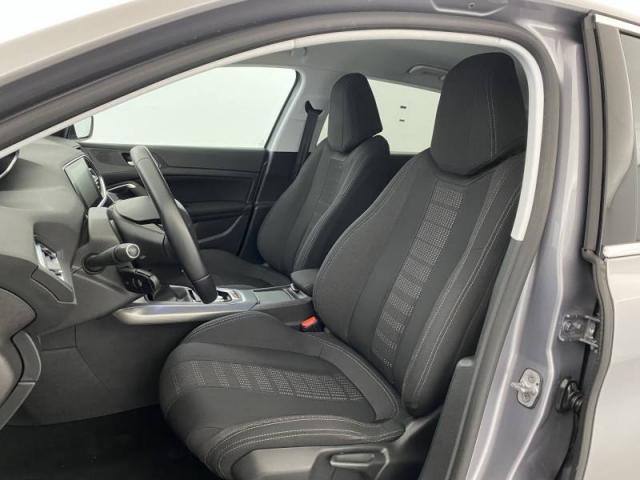 Peugeot 308 image 1