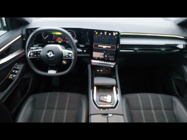 Renault Austral image 9