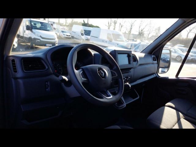 Renault Master image 6