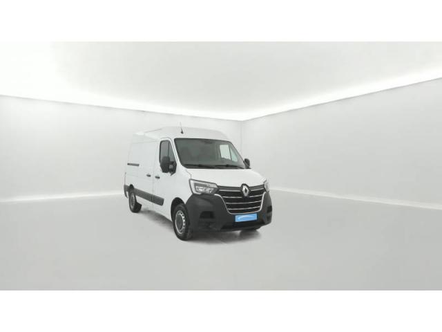 Renault Master image 2